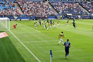巴塞罗那5-2巴塞尔，阿德耶米处子球，哈姆扎、亚马尔各一球（配图示意）